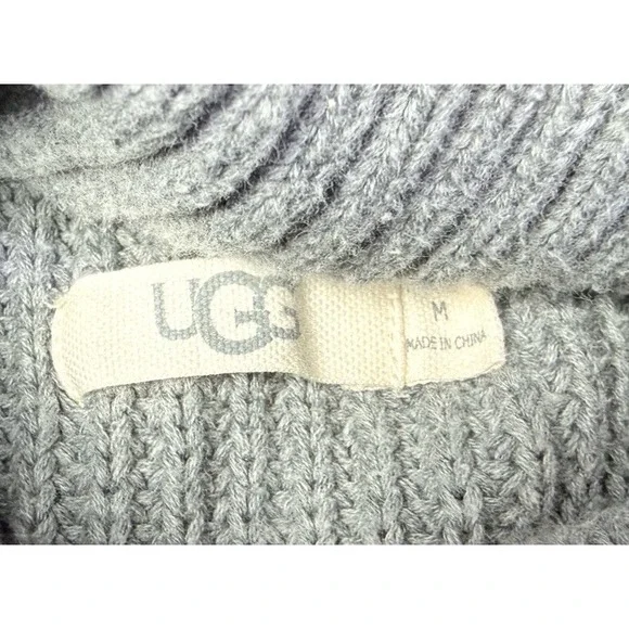 Ugg Poncho Women's Medium Grey Chunky Knit Cowl Neck Sweater Cotton 1k - Picture 2 of 13